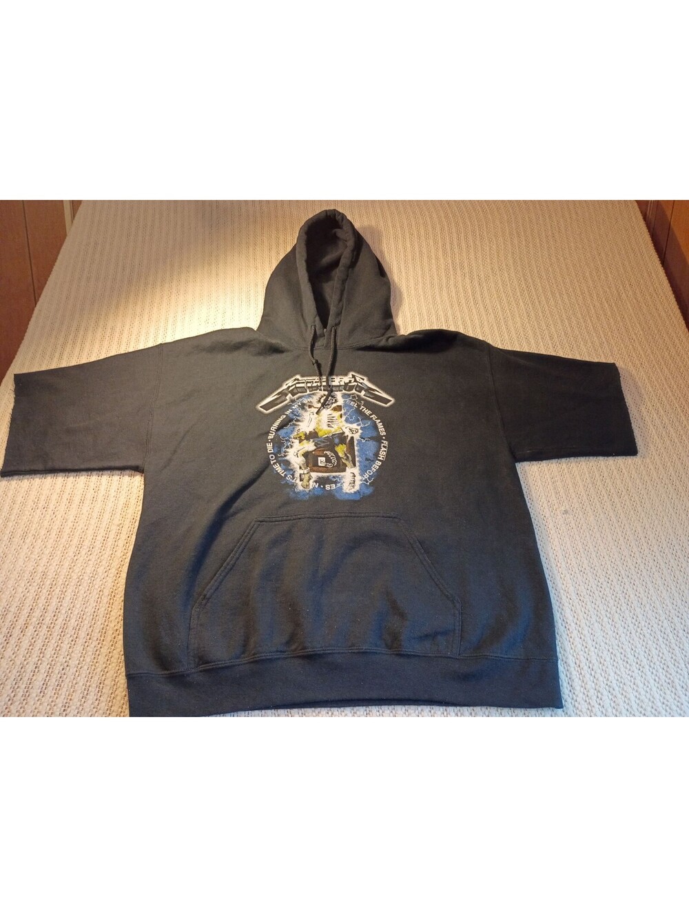 Gildan Vintage Metallica Black Hoodie with Graphic Print, Size Large